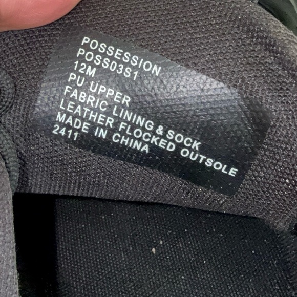 Steve Madden women’s possession black sneakers. Size 12M. - Picture 9 of 9